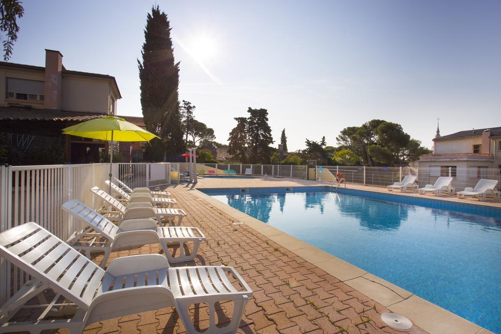 Village Vacances Le Lion De Mer Сен-Рафаэль Экстерьер фото