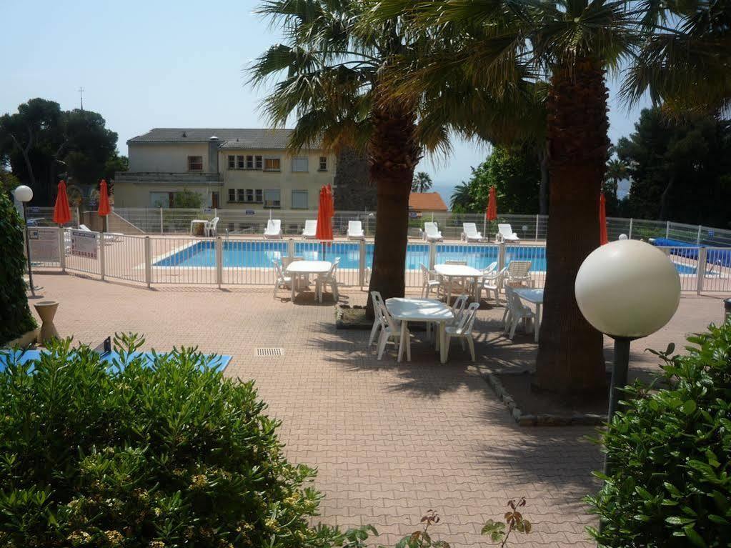 Village Vacances Le Lion De Mer Сен-Рафаэль Экстерьер фото